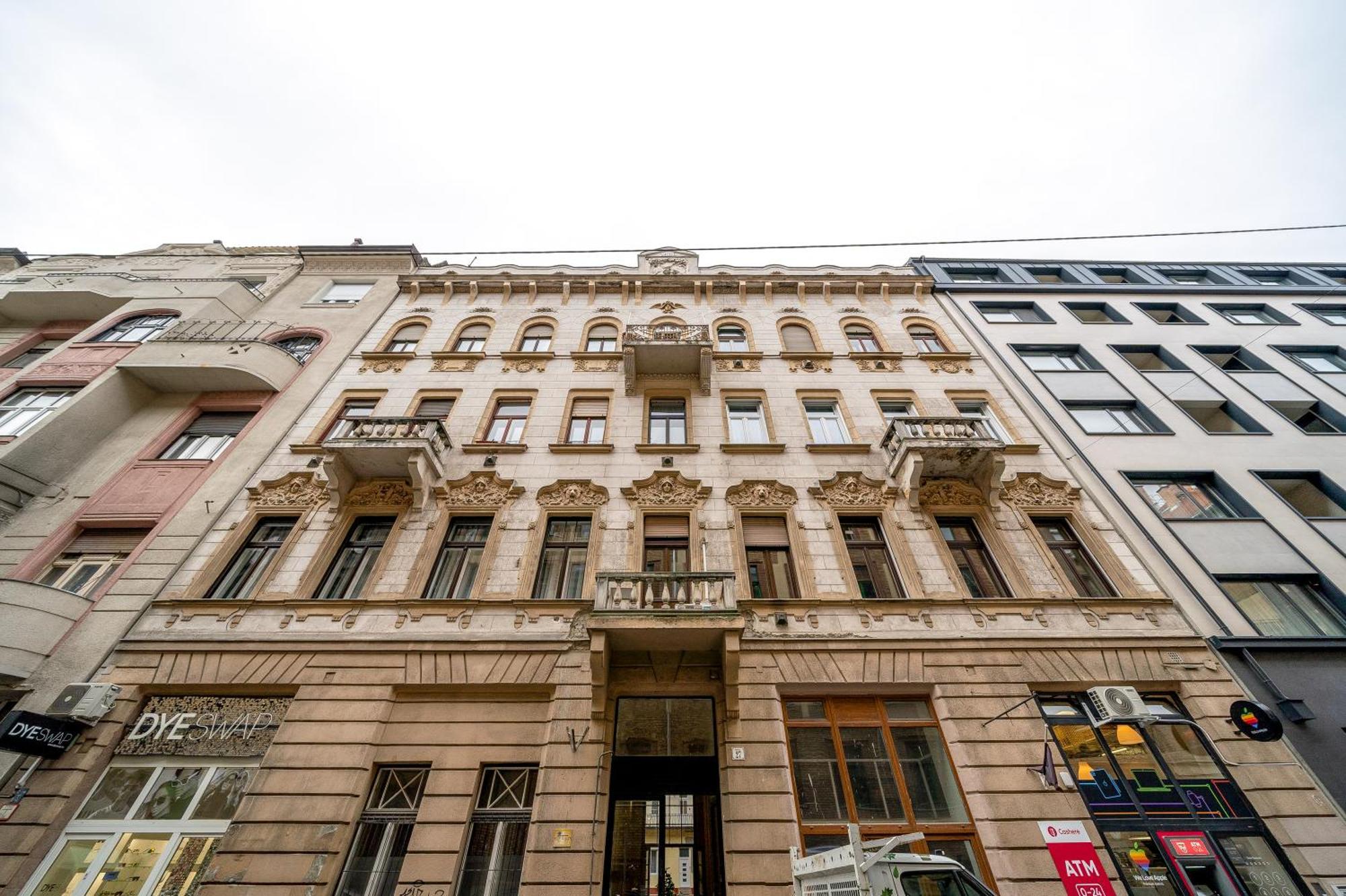 Budapest Magic Exotic In Downtown Exterior photo